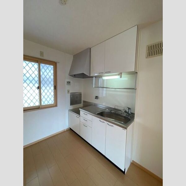 キッチン (キッチン)