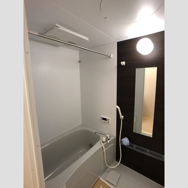 バス (浴室)