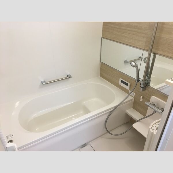 バス