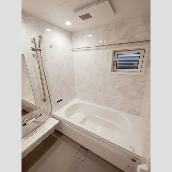 バス (浴室)