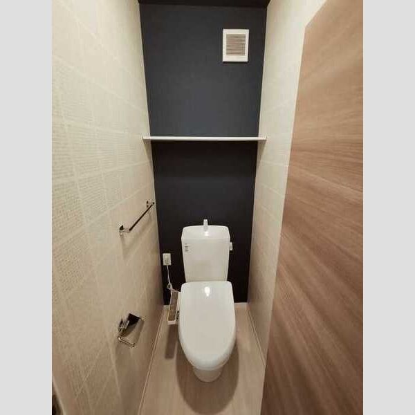 トイレ (温水洗浄便座)