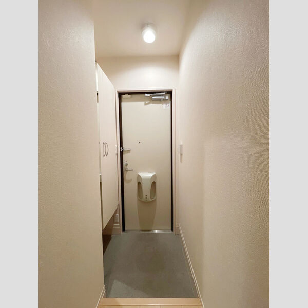玄関 (玄関)