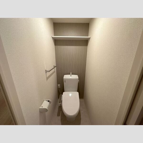 トイレ (温水洗浄便座)