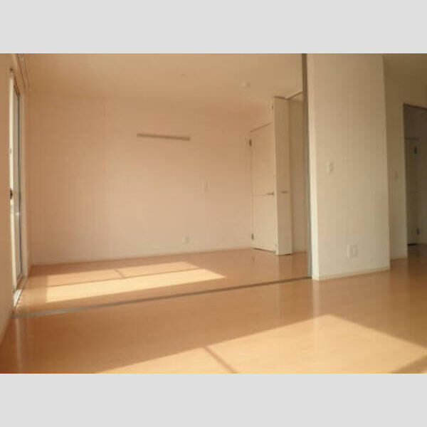 居室・リビング (LDK～洋室の雰囲気!スクリーンで仕切れます♪♪♪)