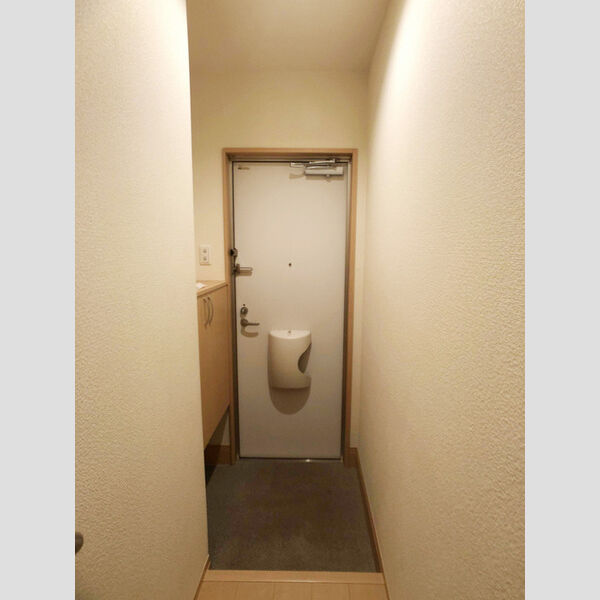 玄関 (玄関)