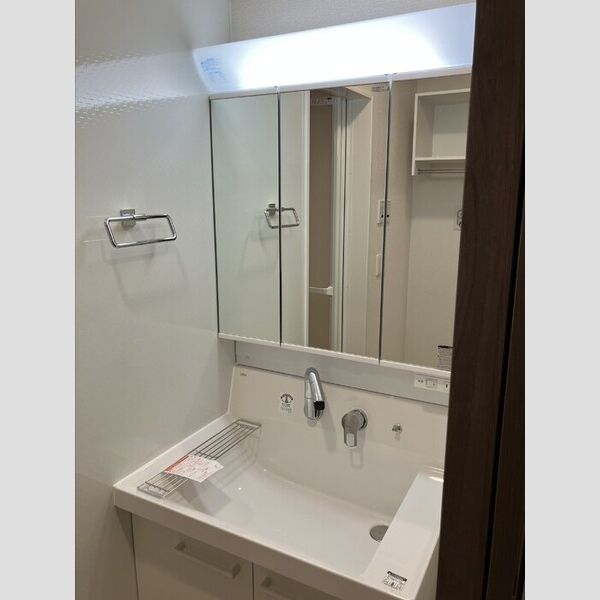 洗面所 (洗面台)