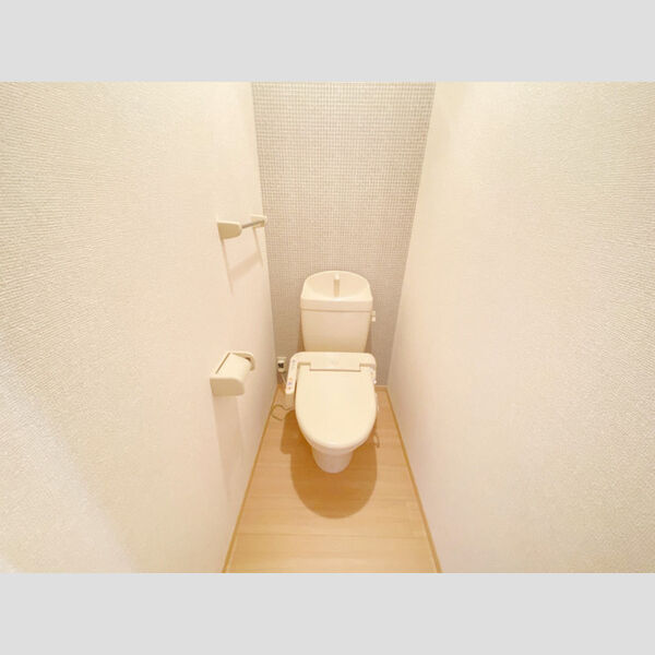 トイレ (温水洗浄便座)