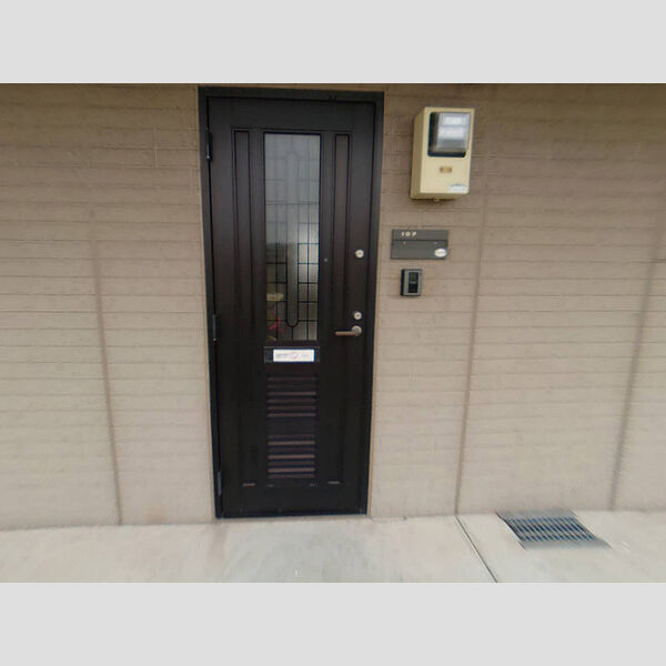 エントランス (エントランス)