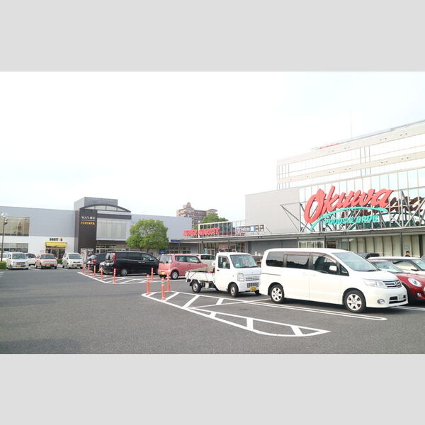 現地周辺 (オークワ本社中島店)