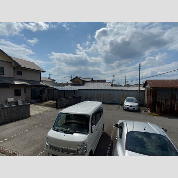 駐車場 (駐車場)