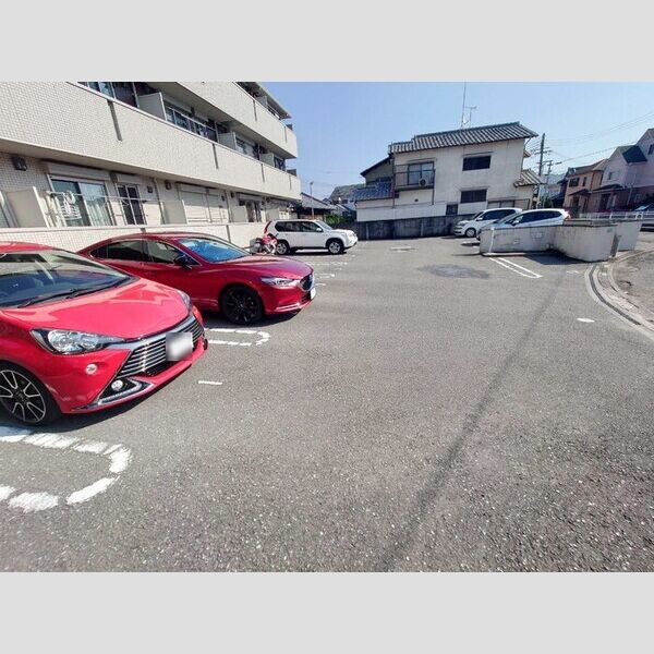 駐車場 (駐車場)