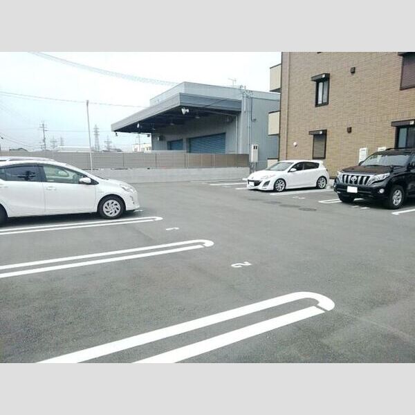 駐車場 (駐車場)