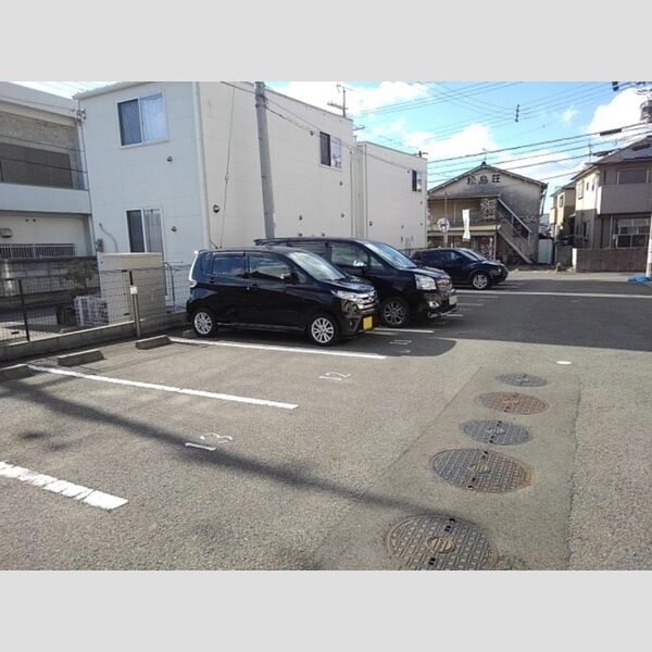 駐車場 (駐車場)