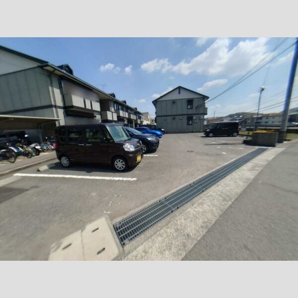 駐車場 (駐車場)