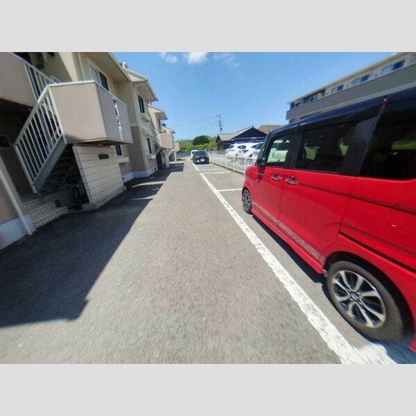 駐車場 (駐車場)