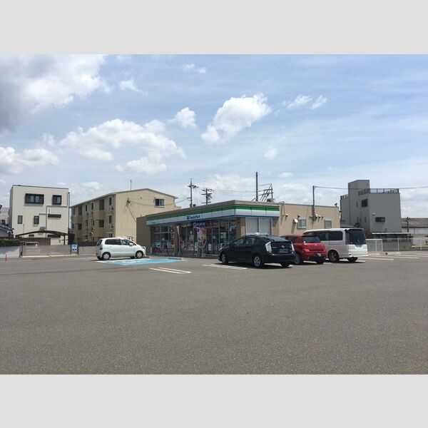 現地周辺 (ファミリーマート和歌山福島店 (58m))