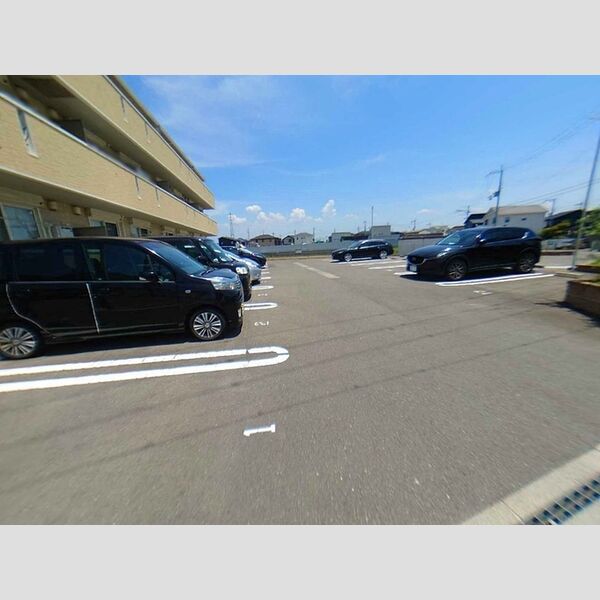 駐車場 (駐車場)