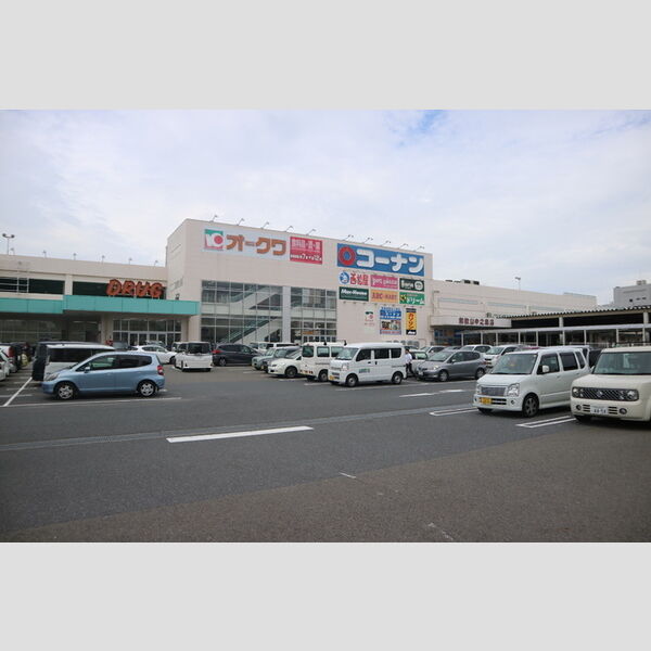 現地周辺 (オークワ・コーナン和歌山中之島店(複合商業施設))