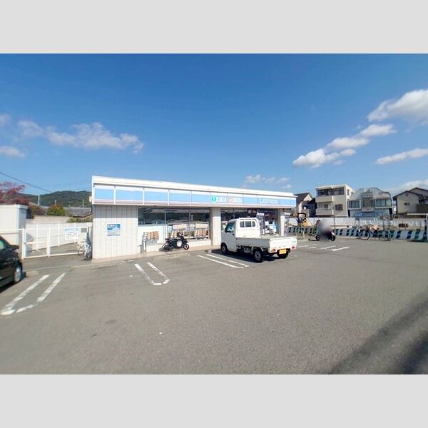 現地周辺 (ローソン)