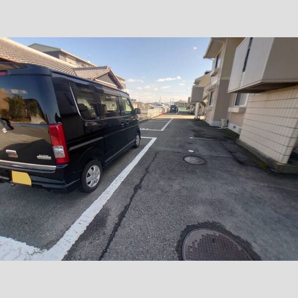 駐車場 (駐車場)