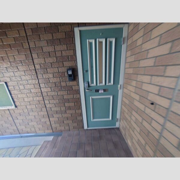 エントランス (エントランス)