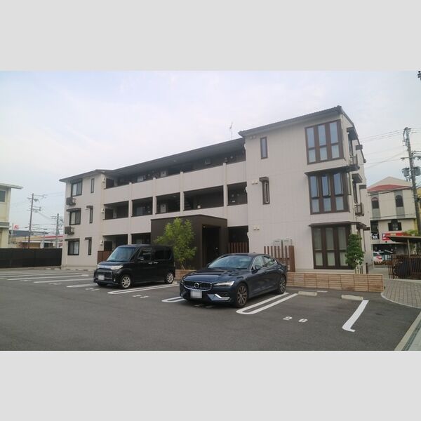 建物外観 (セジュール向陽　外観写真)