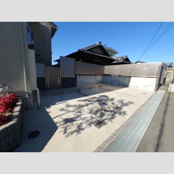 駐車場 (駐車場)