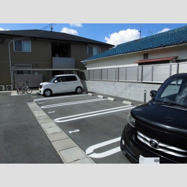 駐車場 (駐車場)