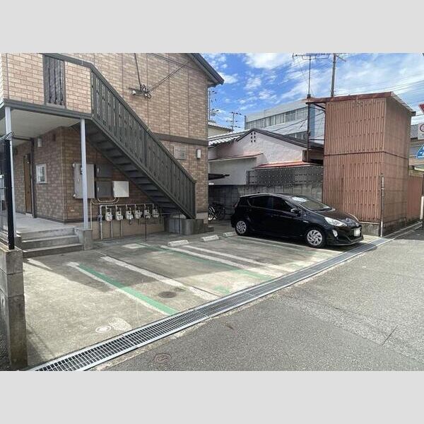 駐車場 (駐車場)