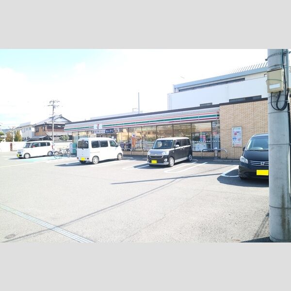 現地周辺 (セブンイレブン和歌山太田店(702m))