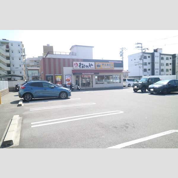 現地周辺 (松のや和歌山太田店(811m))