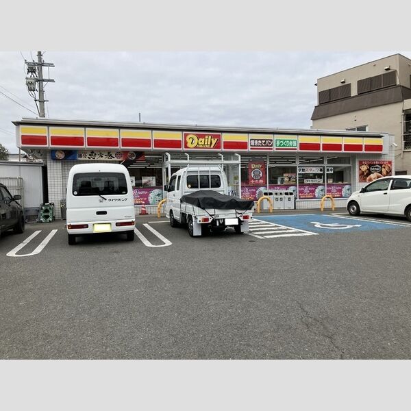 現地周辺 (デイリーヤマザキ和歌山中之島店215m)