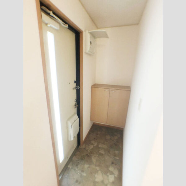 玄関 (玄関)