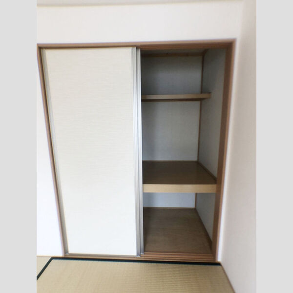収納 (収納)