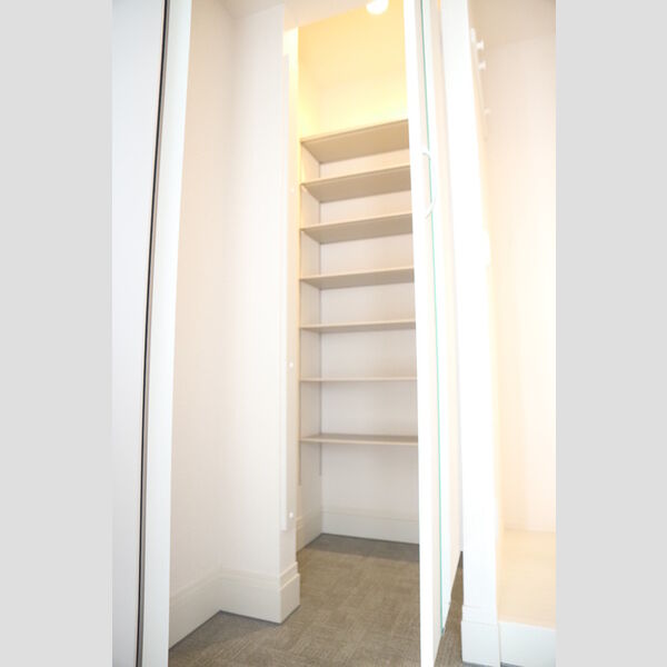 玄関 (シューズクローク♪)