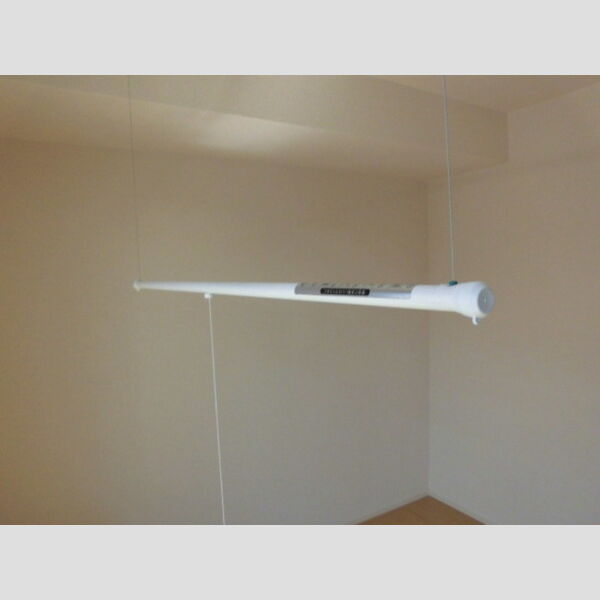 その他 (室内物干し)