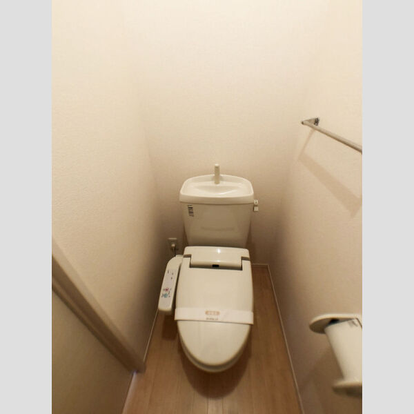 トイレ (温水洗浄便座)