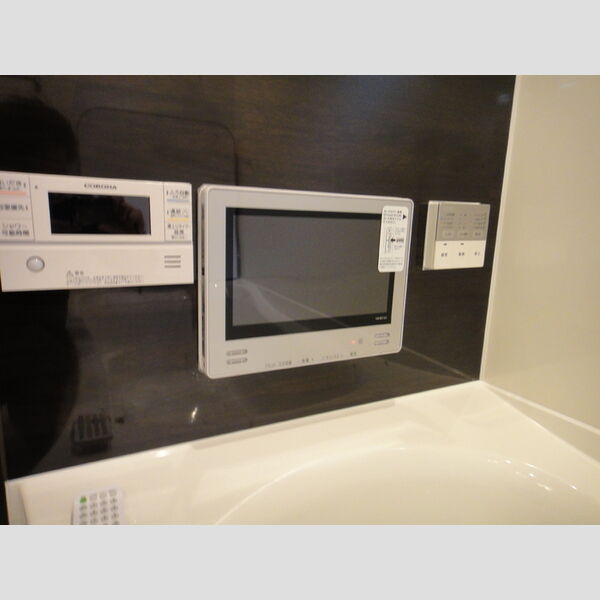 その他設備 (浴室TV)
