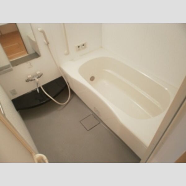 バス (203 浴室は一坪サイズの大型バスルームです☆浴室乾燥機付きです♪)