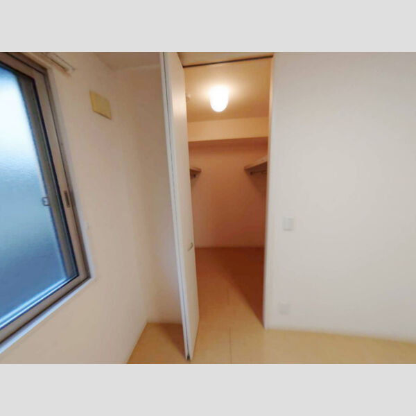 収納 (ウォークインクローゼット)