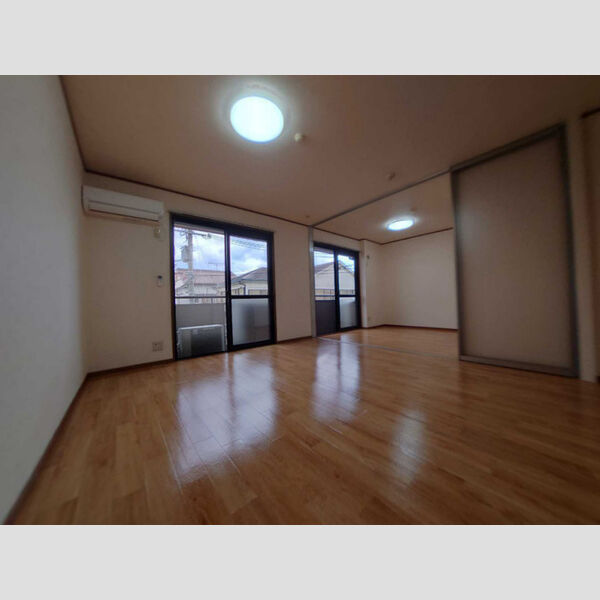 その他 (洋室)