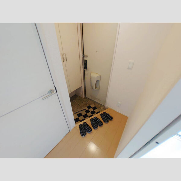 玄関 (玄関)