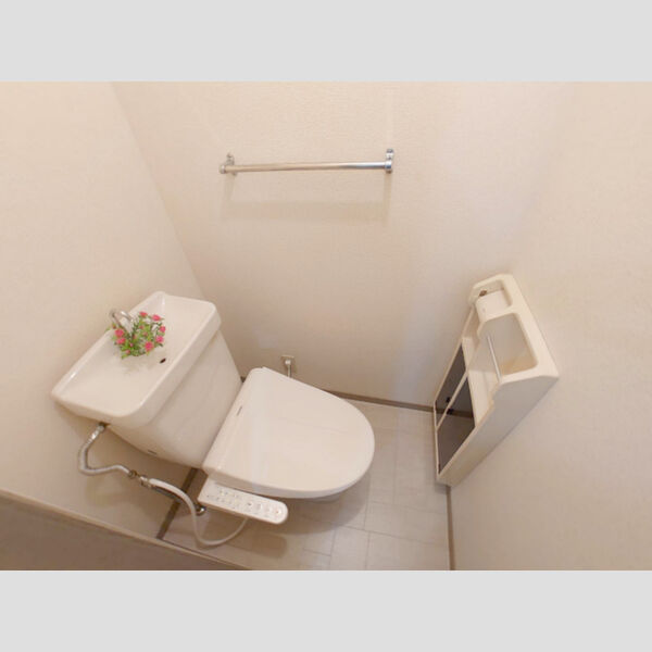 トイレ (温水洗浄便座)