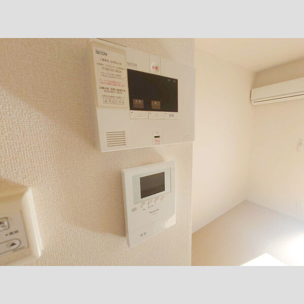 その他設備 (SECOM)