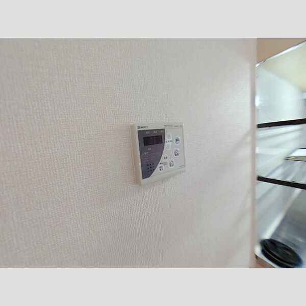 その他 (給湯リモコン)