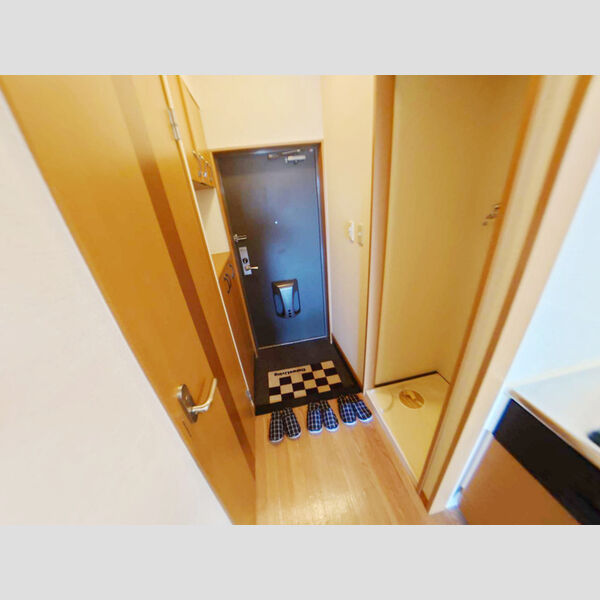 玄関 (玄関)