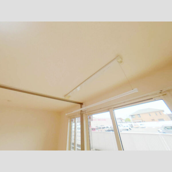 その他 (室内物干し)