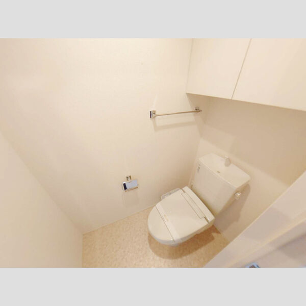 トイレ (温水洗浄便座)