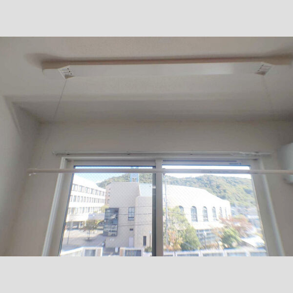 その他 (室内物干し)