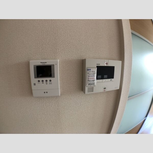 その他設備 (SECOM/TVインターホン)